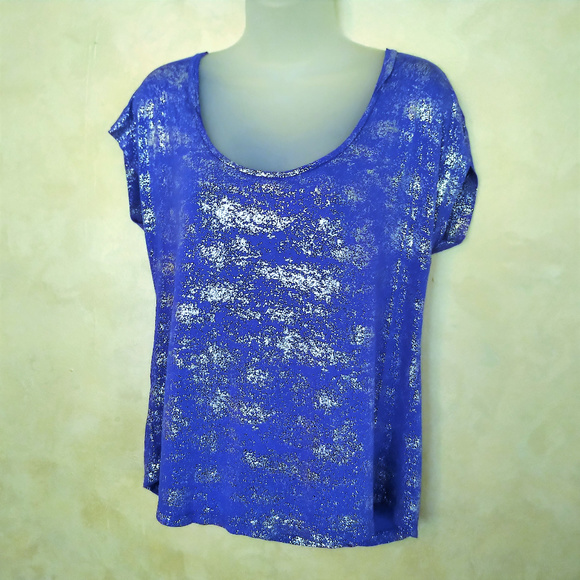 J Lo Shimmery Soft Tee Top EUC L - Picture 1 of 3